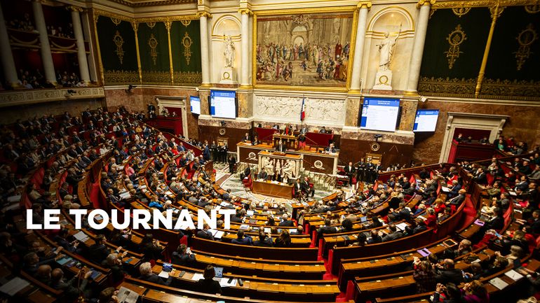 Crise politique en France : un régime 