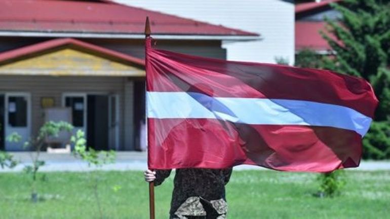 Les pays baltes commémorent le retrait des troupes russes il y a trente ans