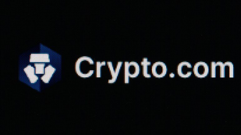 Australie : une famille reçoit par erreur 10,4 millions de dollars de Crypto.com et dépense presque tout