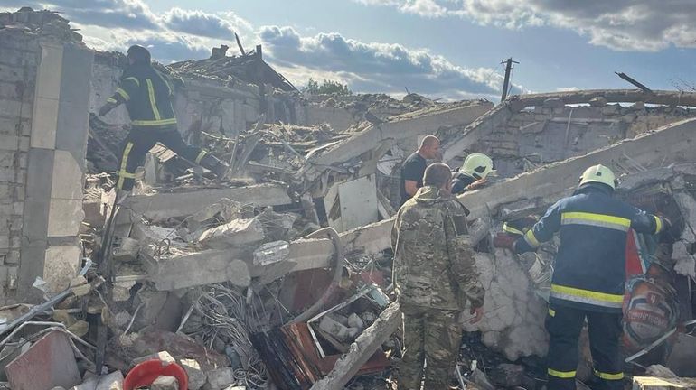 Guerre en Ukraine : l'attaque la plus meurtrière depuis des mois, 51 morts dans le village de Groza