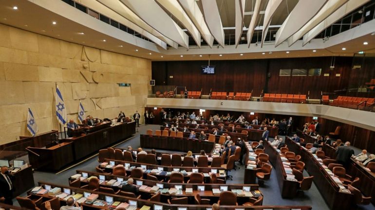 Israël: feu vert préliminaire des députés à une dissolution du Parlement