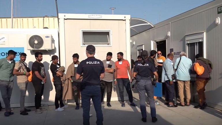 Italie : comment se déroulent les procédures d'accueil des candidats migrants en Calabre