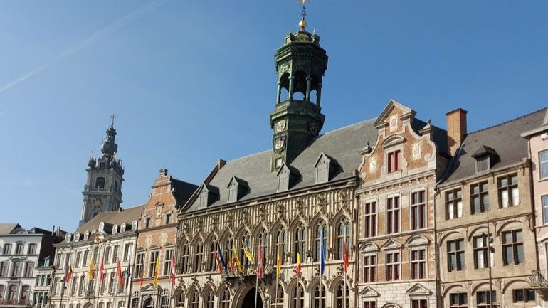 Mons : après une importante rénovation, l’hôtel de ville rouvrira ses portes au public le 17 octobre