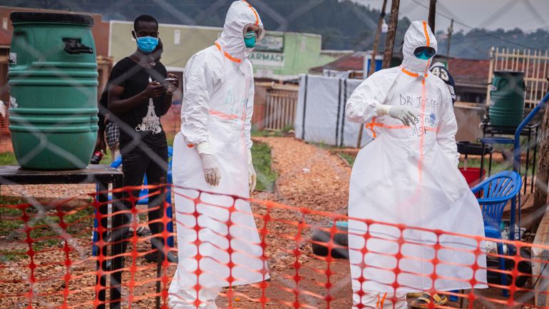 Épidémie d'Ebola en Ouganda : les voyages non essentiels déconseillés dans les zones touchées
