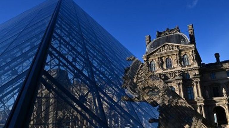 France : le Louvre et le château de Versailles sont à nouveau ouverts au public