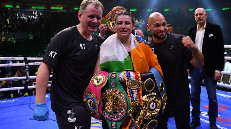 Katie Taylor conserve son titre en battant Serrano aux points dans un combat historique