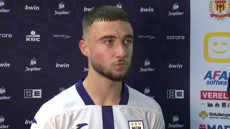 "Il faut finir les occasions" : la solution toute trouvée de Zeno Debast aux maux d’Anderlecht