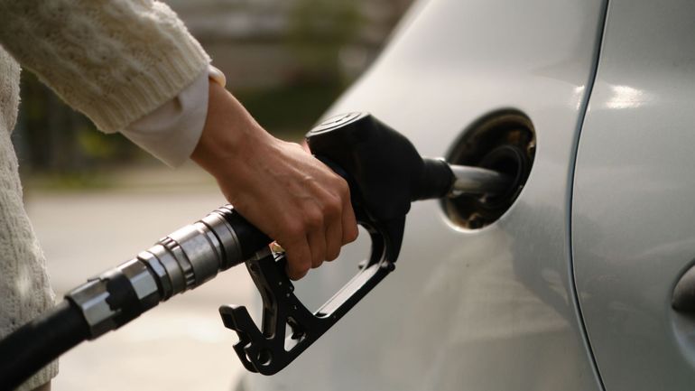 Baisse du prix de l'essence, qui atteindra son plus bas niveau depuis décembre 2021