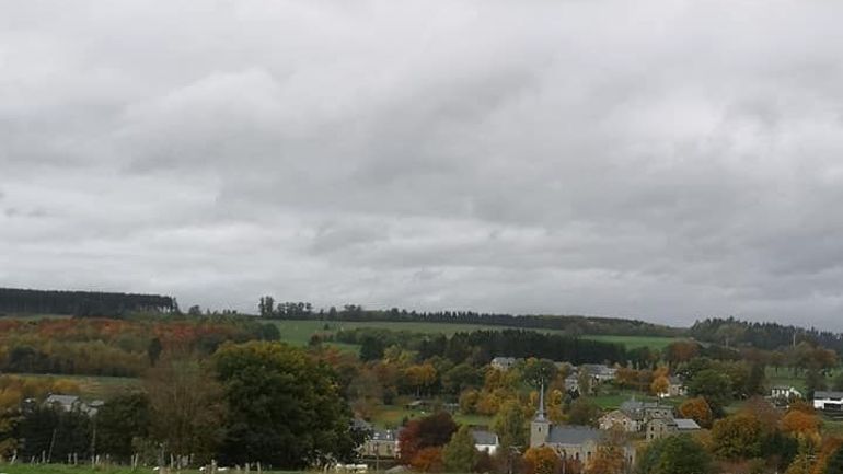 Grisaille, pluie, orages mais toujours de la douceur ce dimanche