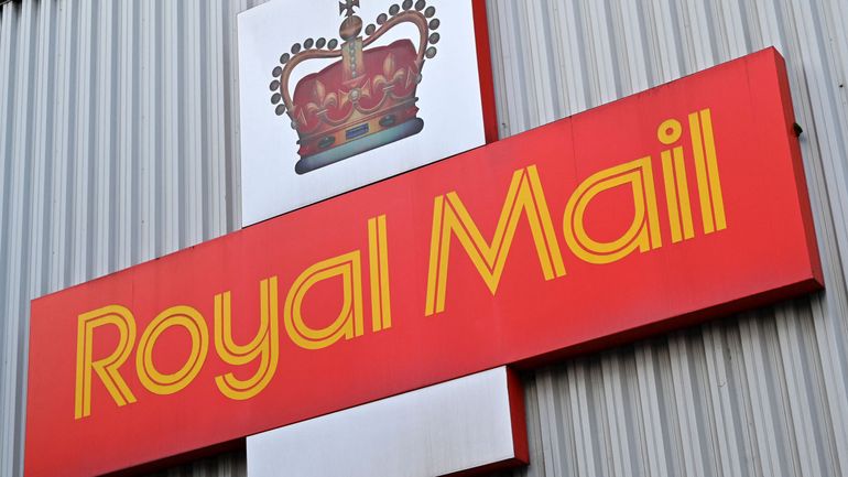 Le groupe britannique Royal Mail envisage jusqu'à 10.000 suppressions de postes d'ici août