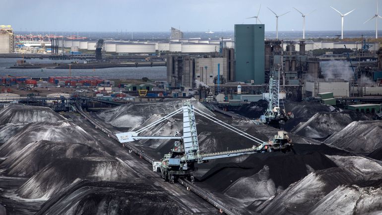 Un nouveau record est attendu en 2022 dans la consommation de charbon, selon l'AIE