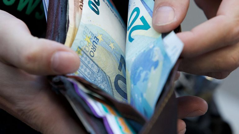 Le revenu moyen des Belges s'élevait à 20.357 euros en 2021