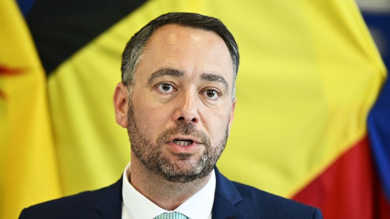 Maxime Prévot restera-t-il bourgmestre de Namur ? Réponse "au plus tard en septembre"