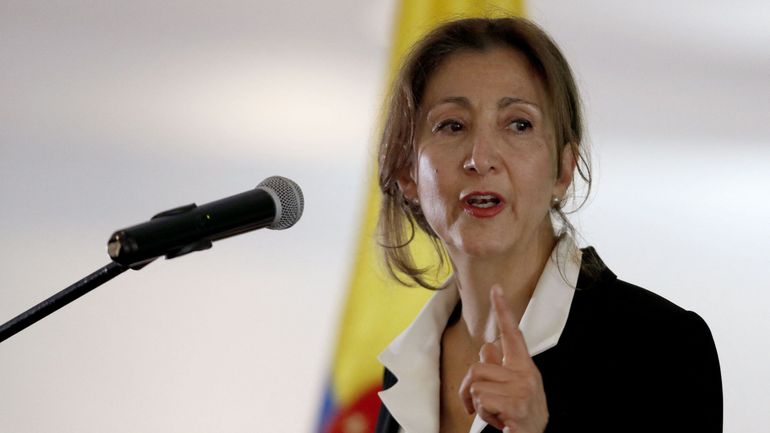 Présidentielle en Colombie : Ingrid Betancourt fait cavalière seule