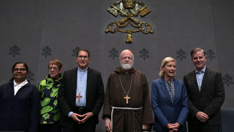 Violences sexuelles au sein de l'Eglise : le Vatican pointe la mauvaise gestion et l'inaction des ecclésiastiques belges