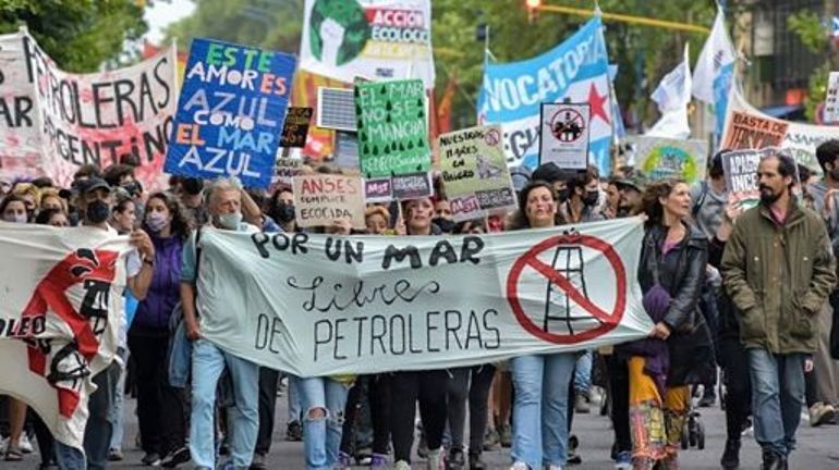 Argentine : la justice autorise une exploration pétrolière en mer au large de Mar del Plata