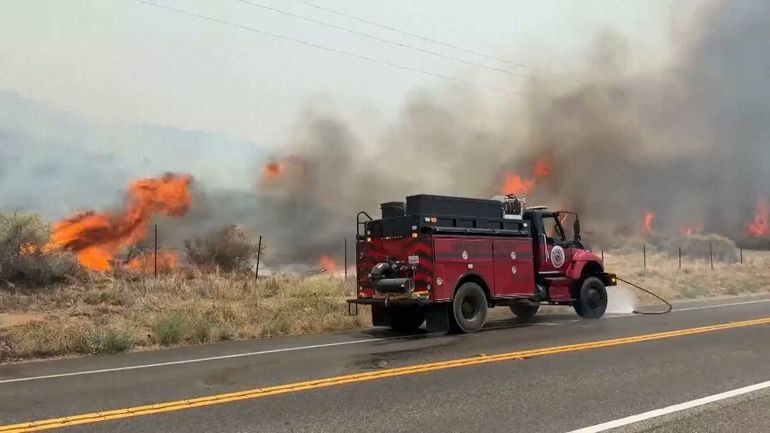 Le plus grand incendie de forêt de l'année en Californie s'étend sur plus de 28.300 hectares