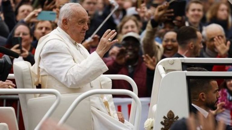 Visite du Pape François : l'Eglise paie des centaines de milliers d'euros pour la retransmission de la visite papale