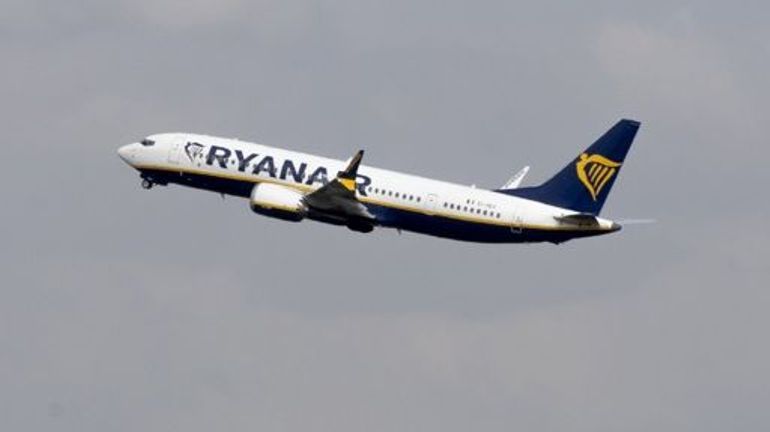 Grève chez Ryanair : 50.000 personnes concernées, les passagers doivent être indemnisés, rappelle Testachats