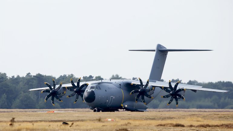 L'avion de la Défense transportant une centaine de Belges a décollé de Tel-Aviv