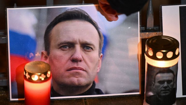 La revue de presse : la mort d'Alexeï Navalny, signe d'un tournant majeur en Russie ?