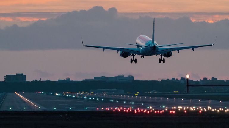 Prendre l'avion reste moins cher que le train dans plus de la moitié des cas en Europe et en Belgique