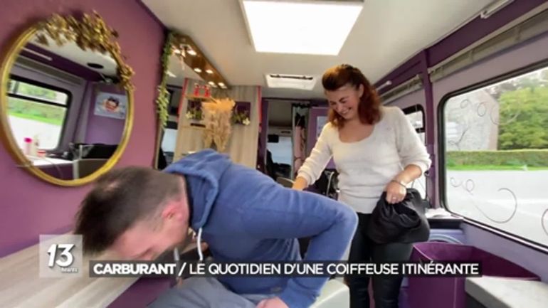 Pénurie de carburants en France : coiffeuse itinérante, Nathalie craint de devoir cesser son activité