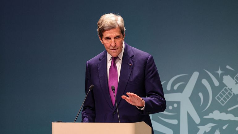 L'émissaire américain John Kerry sonne l'alarme sur le financement de la cause climatique