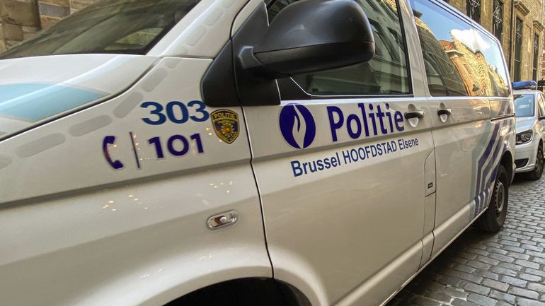 Seize retraits de permis de conduire au cours de deux opérations de contrôle à Bruxelles