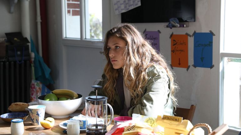 Un épisode inédit de "Joséphine ange gardien" avec la chanteuse Lou