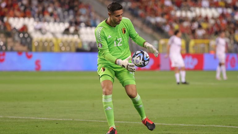 Mauvaise nouvelle pour les Diables : Koen Casteels doit déclarer forfait, Matz Sels titulaire contre l'Autriche ?