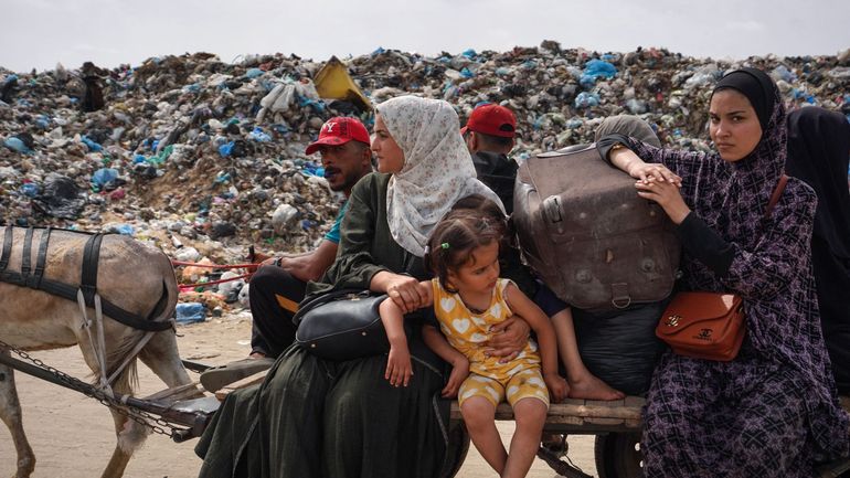 Guerre Israël-Gaza : une nouvelle frappe de Tsahal sur un camp de déplacés à Rafah provoque la mort de 21 personnes