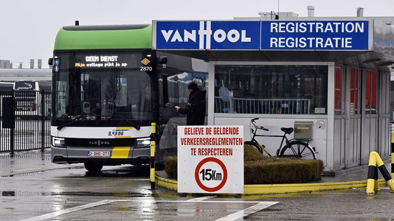 Le fabricant d'autobus Van Hool se sépare de 1100 emplois
