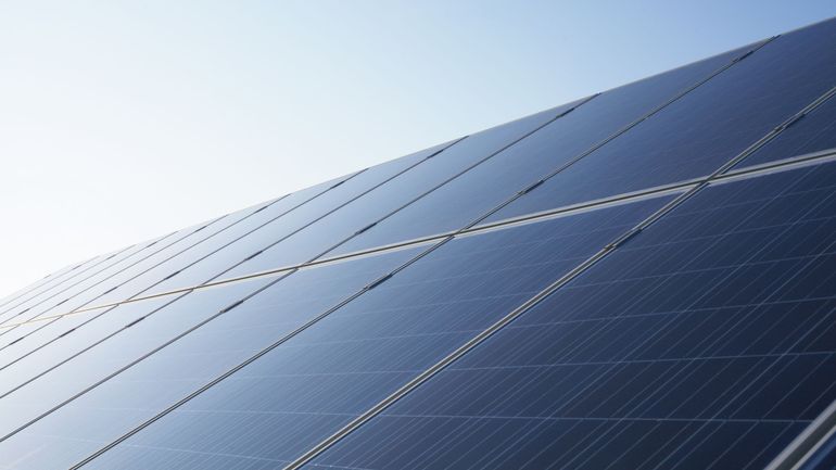 Le photovoltaïque a battu des records en juillet : 15% de l'électricité a été produite par le soleil