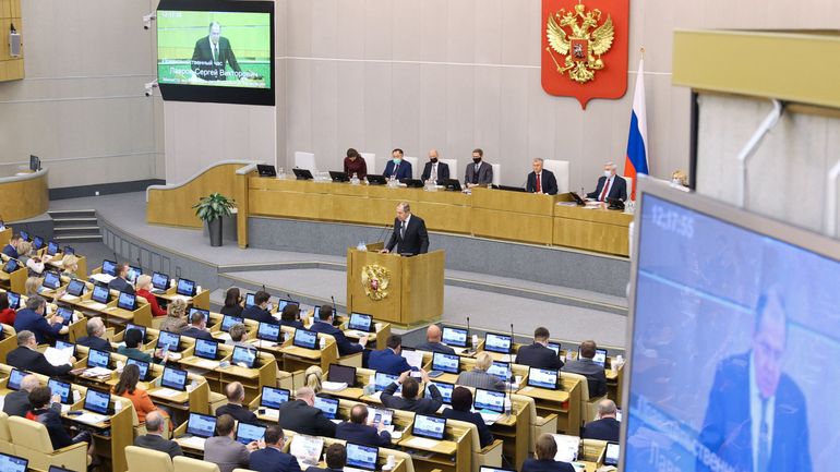 Le parlement russe décidera ce mardi s'il reconnaît l'indépendance de deux régions d'Ukraine
