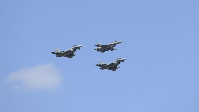 La Pologne annonce le déploiement d’avions dans les régions proches de l’Ukraine