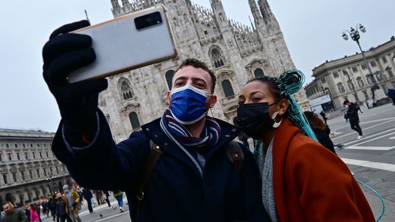 Coronavirus : l'Italie supprime l'obligation de porter un masque en extérieur