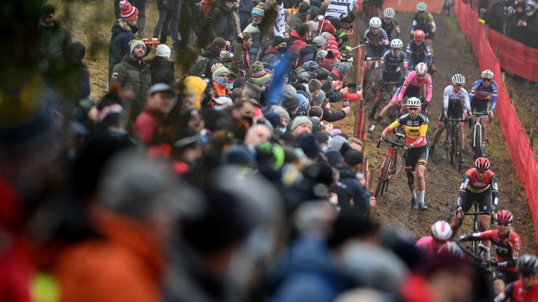 Plus de public en cyclo-cross : les organisateurs en colère, les championnats de Belgique menacés, Diegem annulé