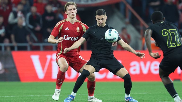 Un point positif, un problème, de la cohésion : Ibe Hautekiet satisfait du point pris par le Standard