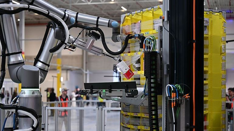 Comment Amazon et son robot Vulcan redessinent le travail
