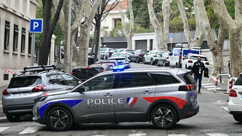 Engins explosifs contre le consulat de Russie à Marseille : deux personnes placées en garde à vue