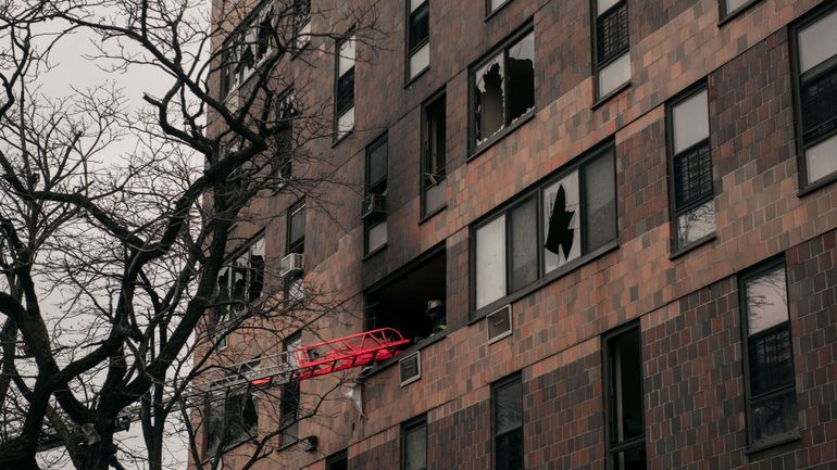 Au moins 19 morts dans l'incendie dans un immeuble à appartements du Bronx