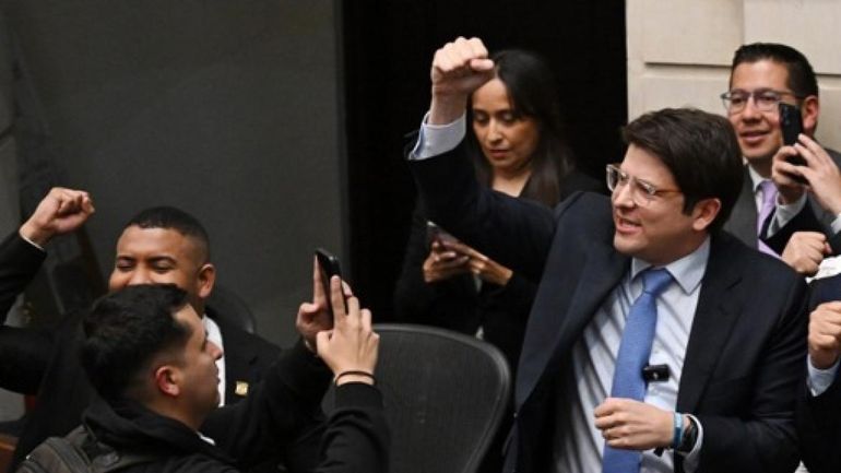 Colombie : le dispositif de sécurité du candidat blessé par balles 