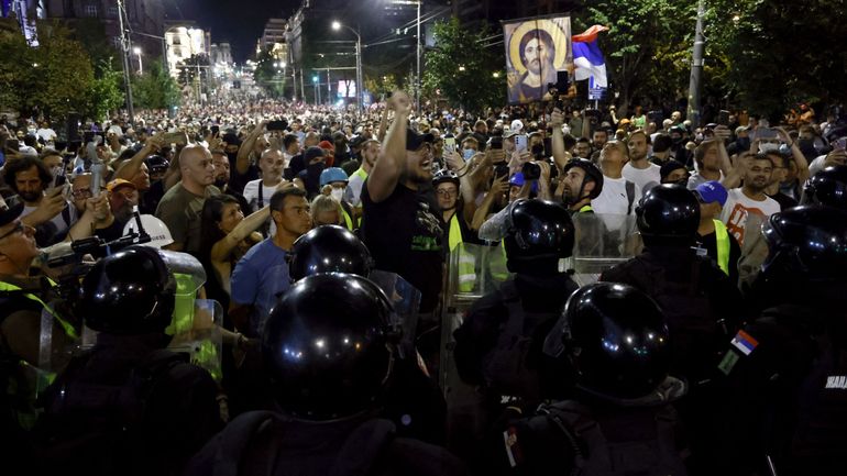 Serbie : nouveaux heurts entre manifestants anticorruption et police