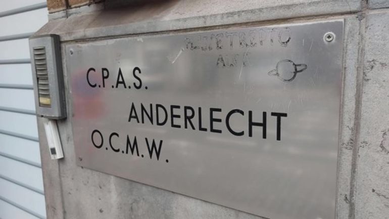 Suspicions de fraude au CPAS d'Anderlecht : la Chambre approuve des recommandations, l'enquête se poursuit