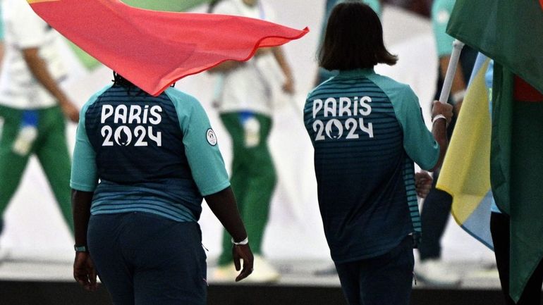 JO Paris 2024 : les tenues des volontaires se revendent à prix d'or sur les sites de seconde main