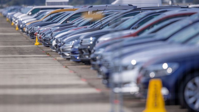 Les têtes tombent dans le secteur de l'industrie automobile