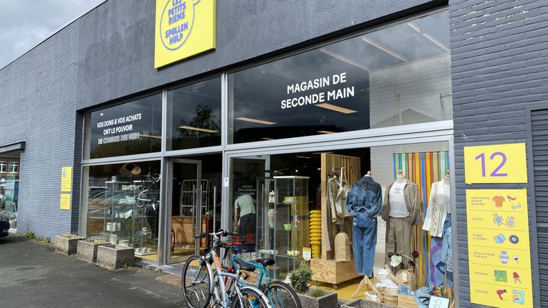 A Wavre et Louvain-la-Neuve, 