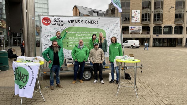 Campagne des Jeunes CSC à Louvain-la-Neuve : Stop à la galère en début de carrière !