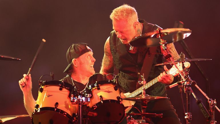 Lars Ulrich de Metallica, 'heureux' que les gens 'écoutent, achètent ou volent encore nos disques' - RTBF Actus